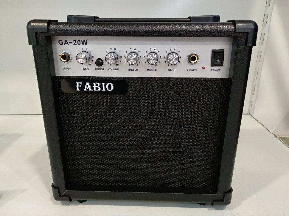 Комбоусилитель Fabio G-20 (20W)